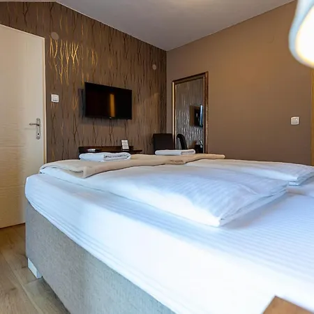 So&sol Boutique Hotel, 2* Тузла
